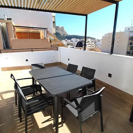 Atico Loft De Lujo Con Terraza Espectacular Y Vista A Los 2 Castillos
