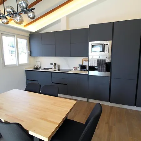 Atico Loft De Lujo Con Terraza Espectacular Y Vista A Los 2 Castillos Apartamento